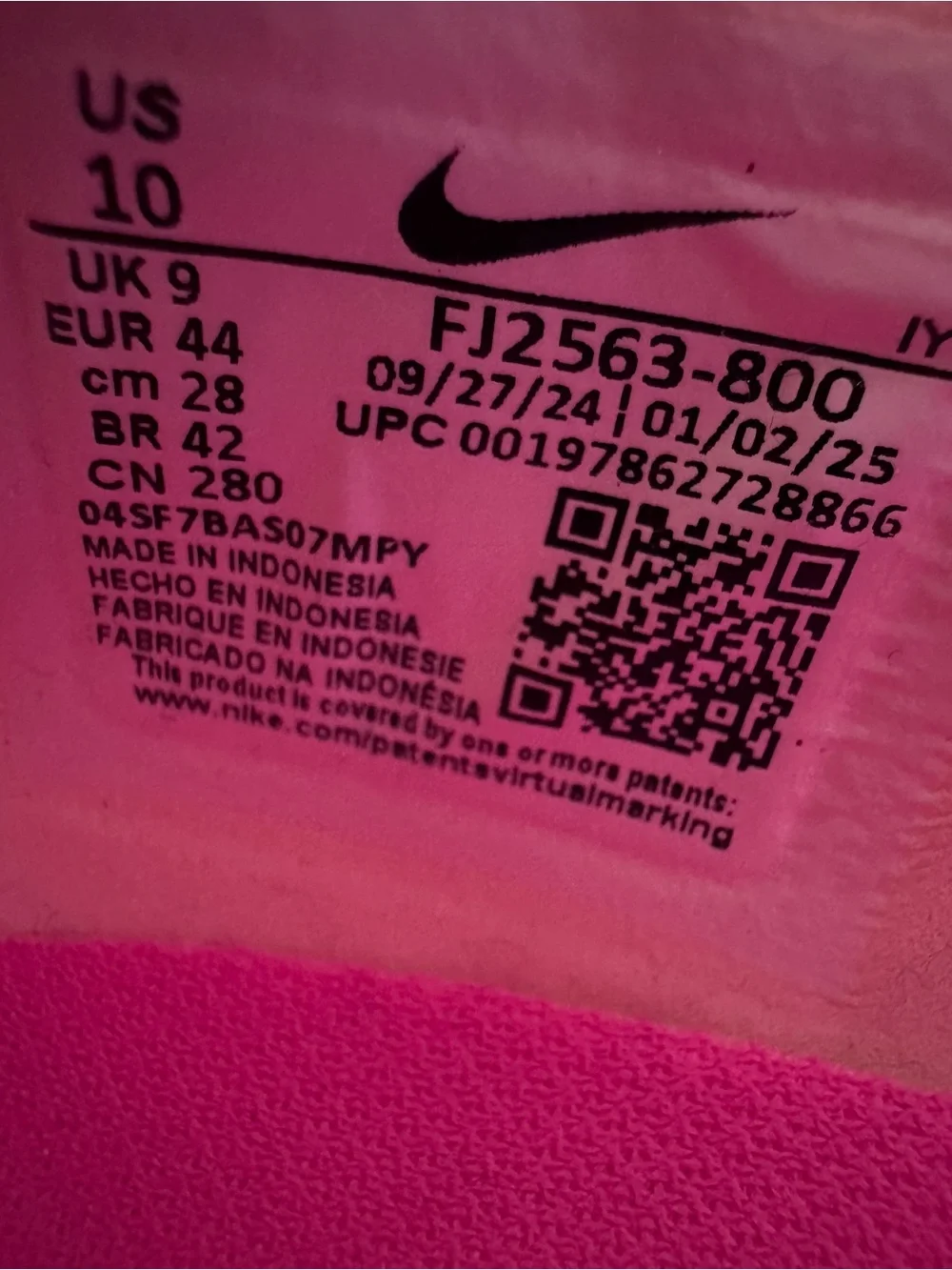 Nike Phantom GX 2 Pro, Size 10 Brand New Soccer Cleates